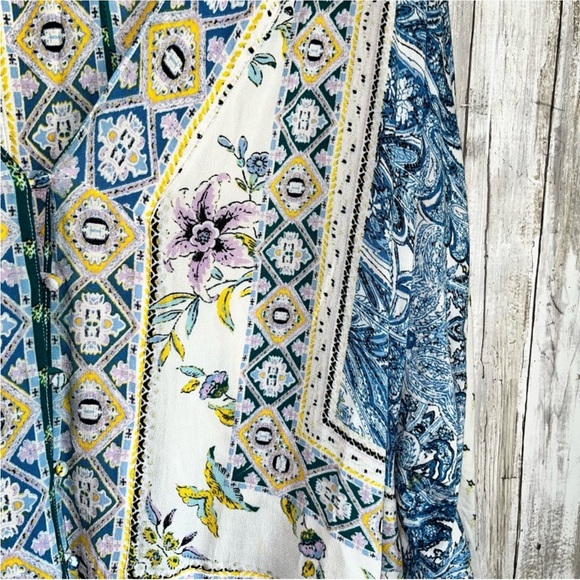 Free People Catch Me If You Can Blouse - Picture 4 of 7